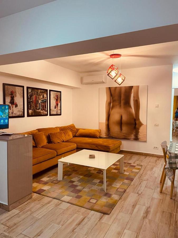 Rohan Studio One Aparthotel Năvodari Eksteriør bilde