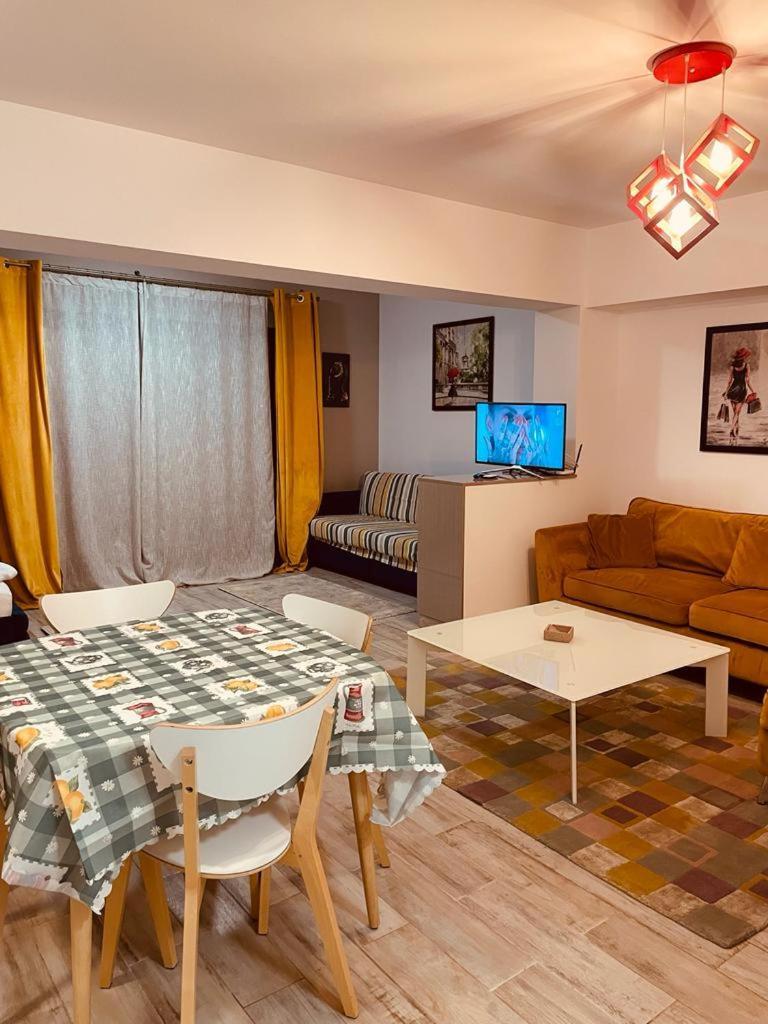 Rohan Studio One Aparthotel Năvodari Eksteriør bilde